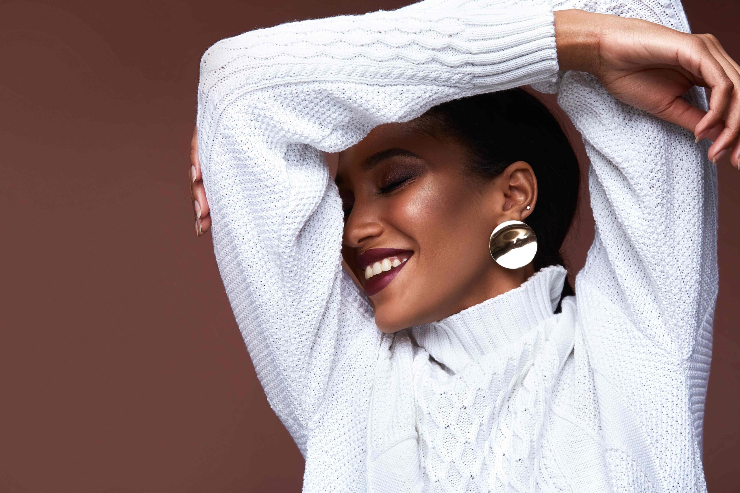 Femme noire slider redimensionnée